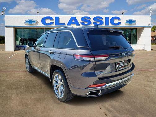 2022 Jeep Grand Cherokee 4xe Summit