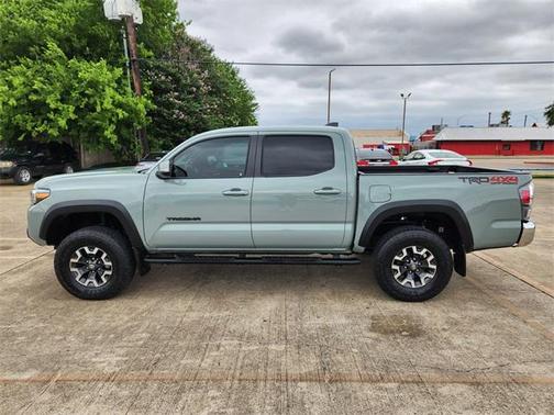 2022 Toyota Tacoma TRD Off Road