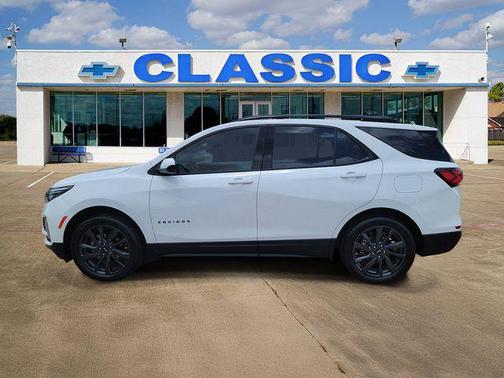 Summit White 2023 Chevrolet Equinox AWD RS