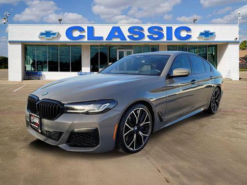 2022 BMW M550 i Xdrive