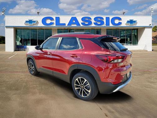 Apex Red 2026 Chevrolet Trailblazer LT