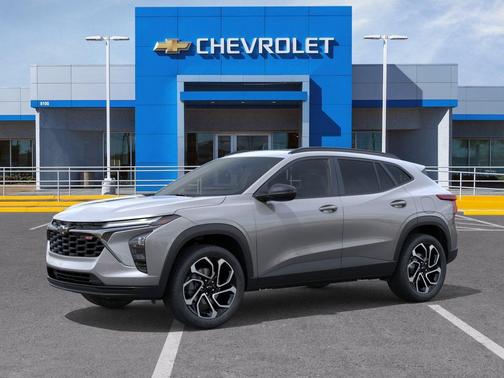 Sterling Gray Metallic 2026 Chevrolet Trax FWD 2RS