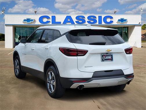 2023 Chevrolet Blazer 2LT