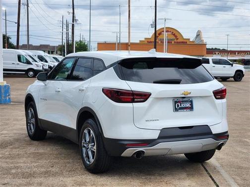 2023 Chevrolet Blazer 2LT