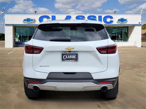 2023 Chevrolet Blazer 2LT