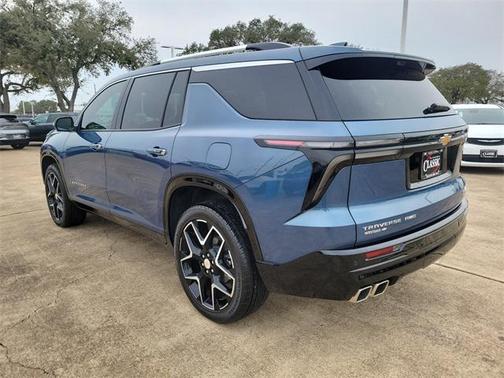 2025 Chevrolet Traverse High Country