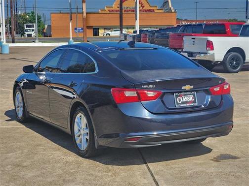 2017 Chevrolet Malibu 1LT