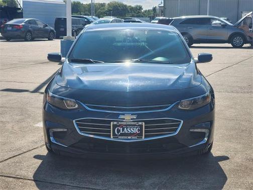 2017 Chevrolet Malibu 1LT
