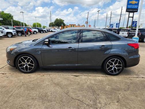 2017 Ford Focus SEL