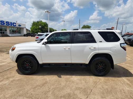 2023 Toyota 4Runner SR5