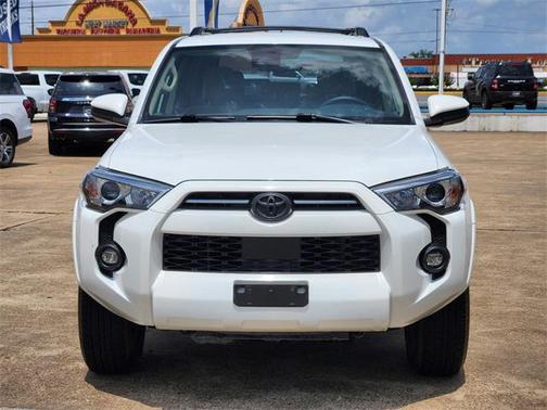 2023 Toyota 4Runner SR5