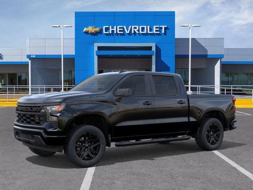 2025 Chevrolet Silverado 1500 Custom