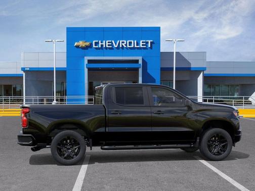 2025 Chevrolet Silverado 1500 Custom
