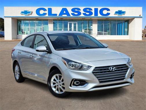 2022 Hyundai Accent SEL
