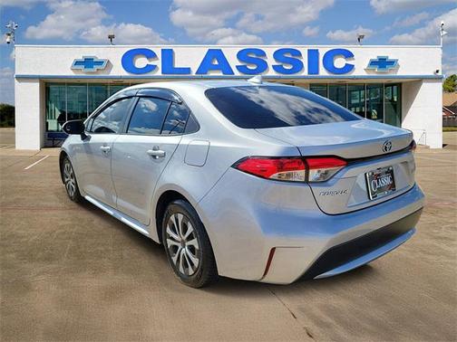 2022 Toyota Corolla Hybrid LE