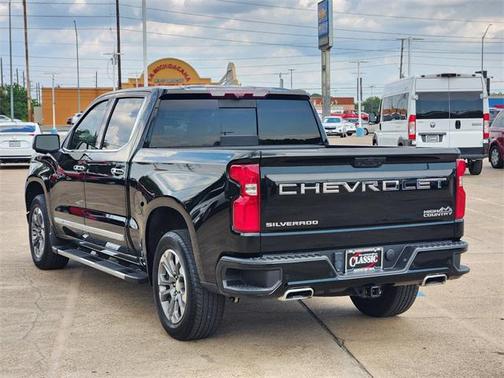2023 Chevrolet Silverado 1500 High Country