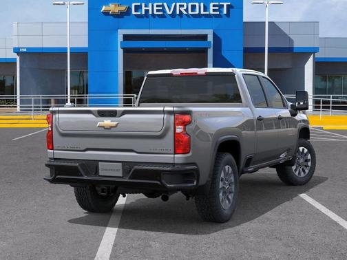 Sterling Gray Metallic 2026 Chevrolet Silverado 2500 Custom