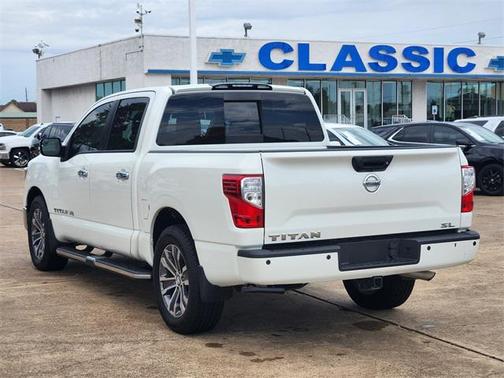 2019 Nissan Titan SL