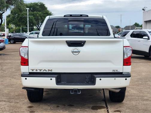 2019 Nissan Titan SL