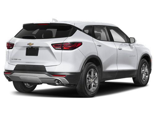 Iridescent Pearl Tricoat 2023 Chevrolet Blazer RS