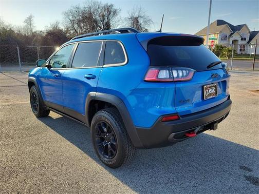 2022 Jeep Cherokee Trailhawk