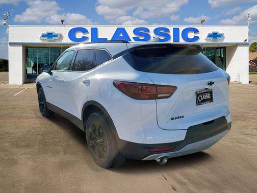 2024 Chevrolet Blazer 2LT