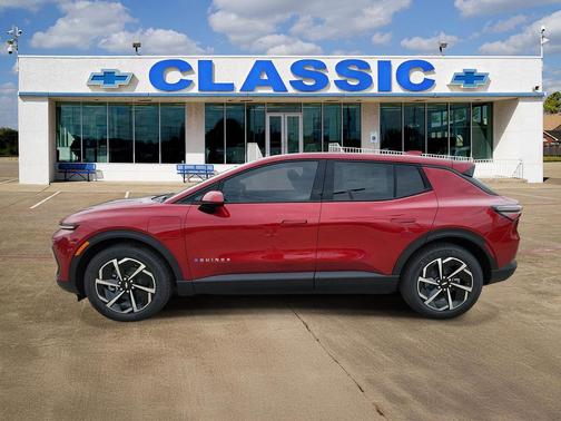 2026 Chevrolet Equinox EV LT