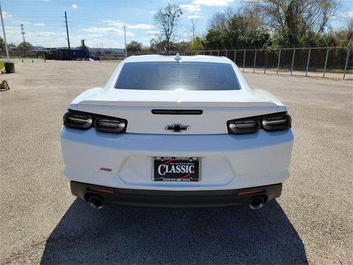 2022 Chevrolet Camaro 1LT