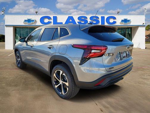 2026 Chevrolet Trax FWD 1RS