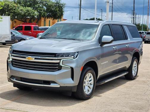 2023 Chevrolet Suburban LT