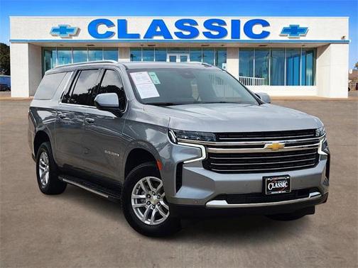 2023 Chevrolet Suburban LT