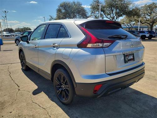 2024 Mitsubishi Eclipse Cross LE