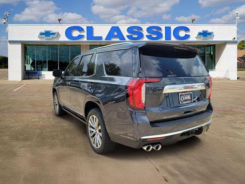Hunter Metallic 2022 GMC Yukon Denali