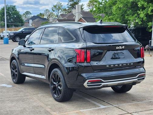 2022 Kia Sorento SX
