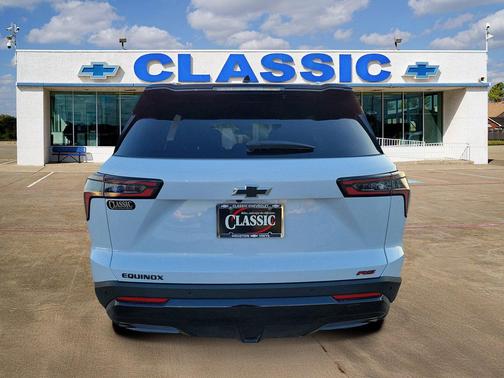 2026 Chevrolet Equinox FWD RS