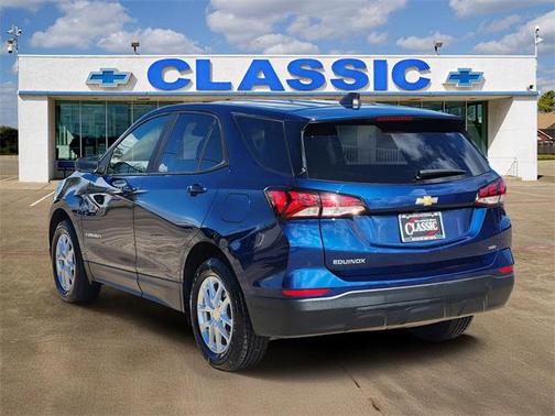 2022 Chevrolet Equinox LS