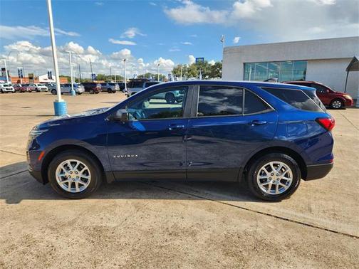 2022 Chevrolet Equinox LS