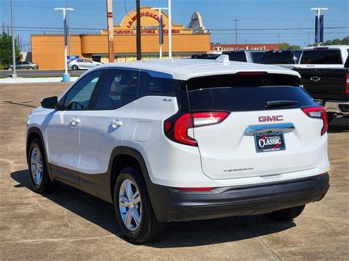 2024 GMC Terrain SLE