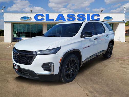 2022 Chevrolet Traverse Premier