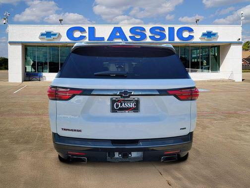 2022 Chevrolet Traverse Premier