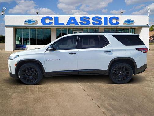 2022 Chevrolet Traverse Premier