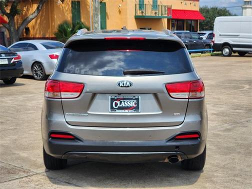 2016 Kia Sorento LX