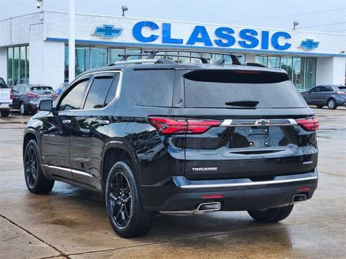 2023 Chevrolet Traverse Premier