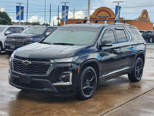 2023 Chevrolet Traverse Premier