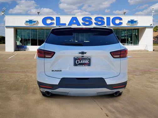 2024 Chevrolet Blazer 2LT