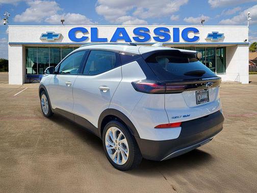 2023 Chevrolet Bolt EUV FWD LT