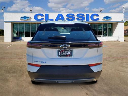 2023 Chevrolet Bolt EUV FWD LT