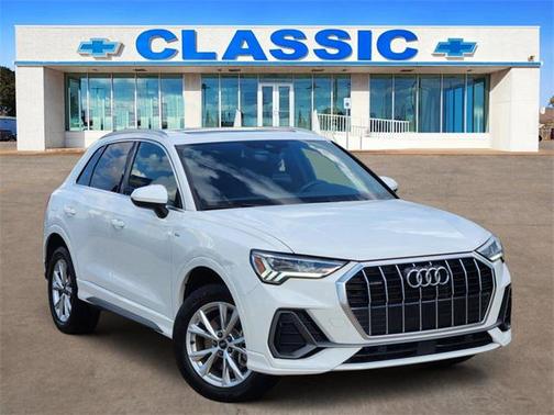 2023 Audi Q3 Premium 45 TFSI S line quattro Tiptronic