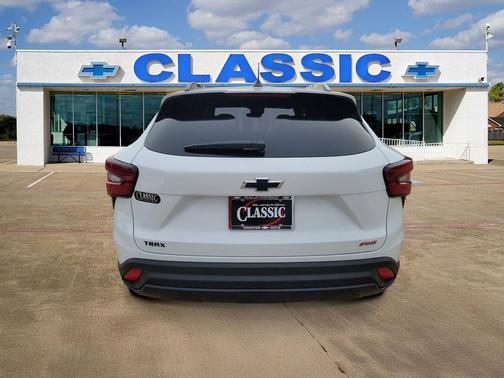 2026 Chevrolet Trax FWD 2RS