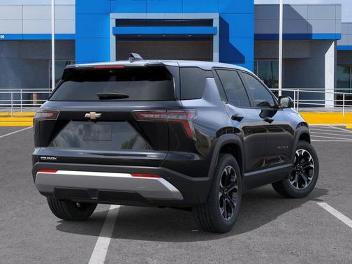 Mosaic Black Metallic 2026 Chevrolet Equinox 1LT